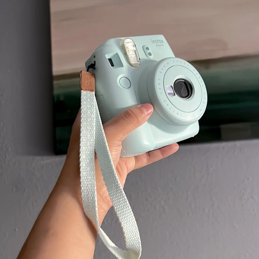 COPY - Light blue instax fujifilm mini 9